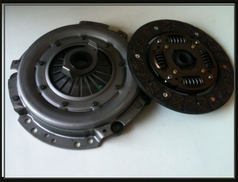 Kuplung készlet Peugeot 206 1.9D_kuplung_szett_Peugeot_206_1.9d_2050g9_25068_205098_205148_2052e7_2052e6_akcios_miskolcon.jpg